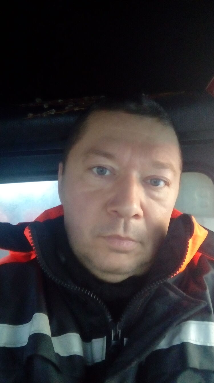  53120684  , 48 ,    