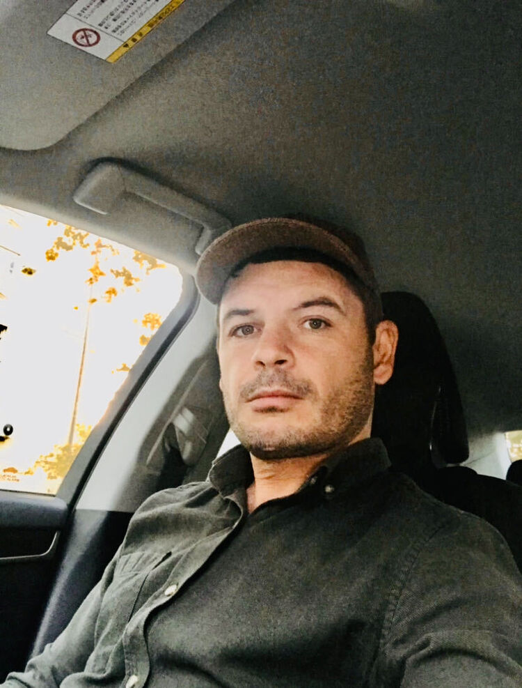  48930084  , 39 ,    