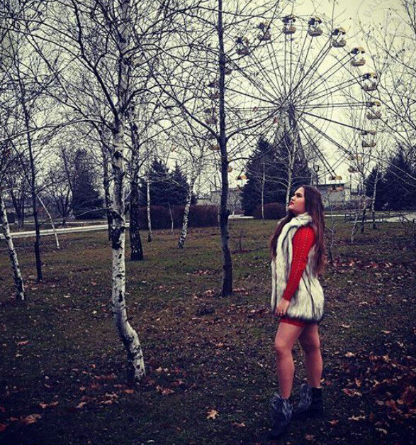  ,   Ayka, 33 ,   ,   , c 