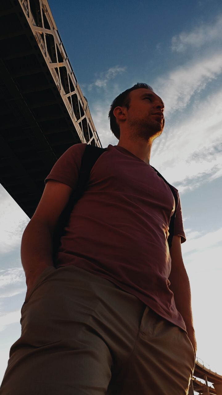  26208244  Anton S, 31 ,    -