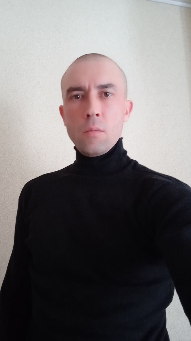  -,   Viktor, 35 ,   c 
