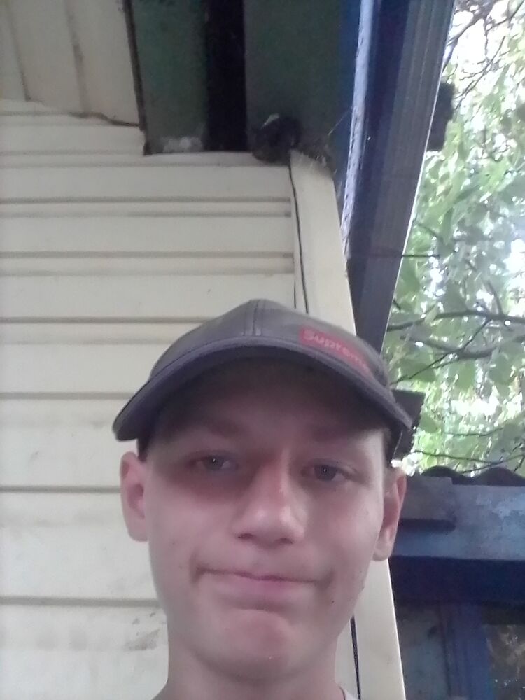  27626374  Kola, 22 ,    