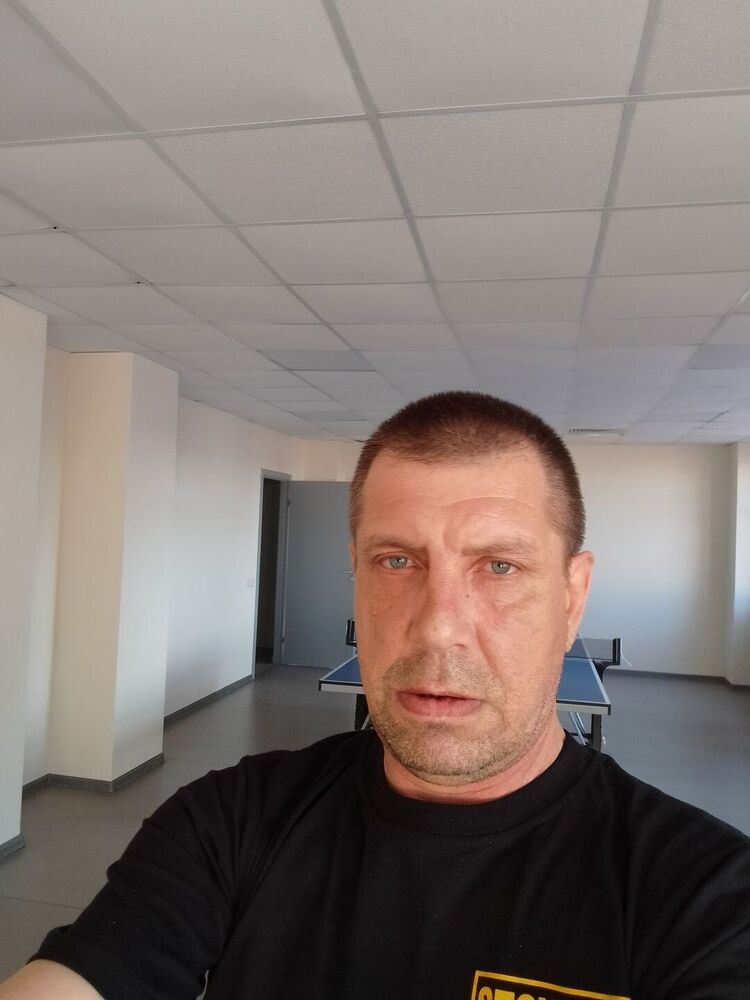  42529524  , 52 ,    