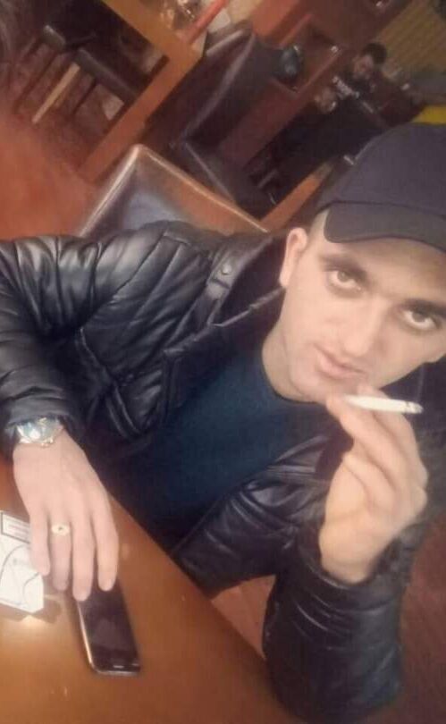  33005584  Gago, 29 ,    