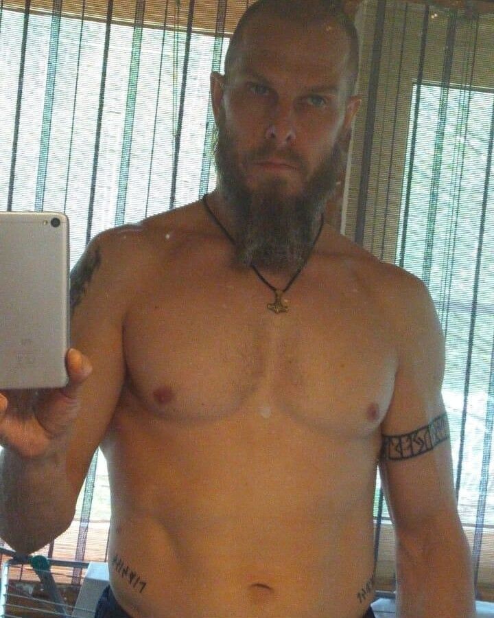  ,   Boris, 42 ,   ,   , c 