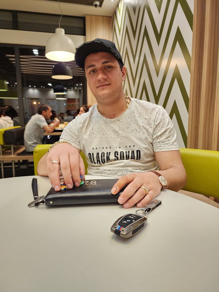  ,   Albert, 24 ,   ,   , c , 