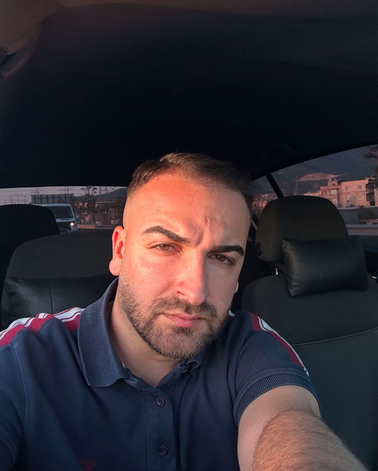  52260104  Mehmet, 27 ,    