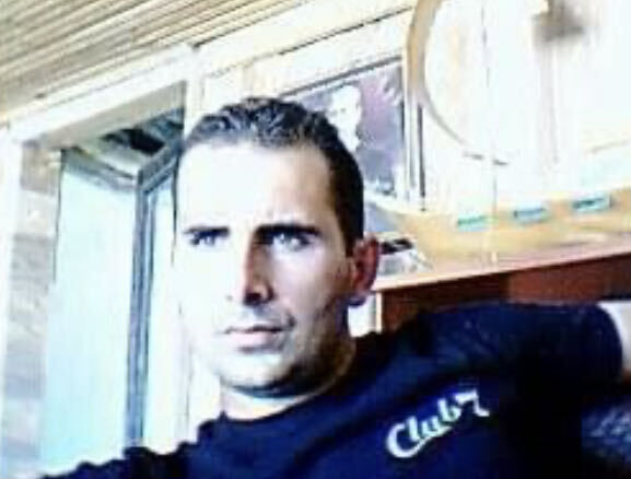  ,   Ozkan, 42 ,   ,   