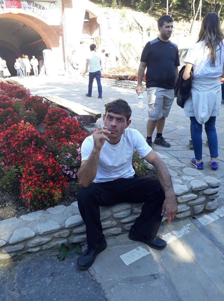  ,   Sasha, 35 ,   ,   