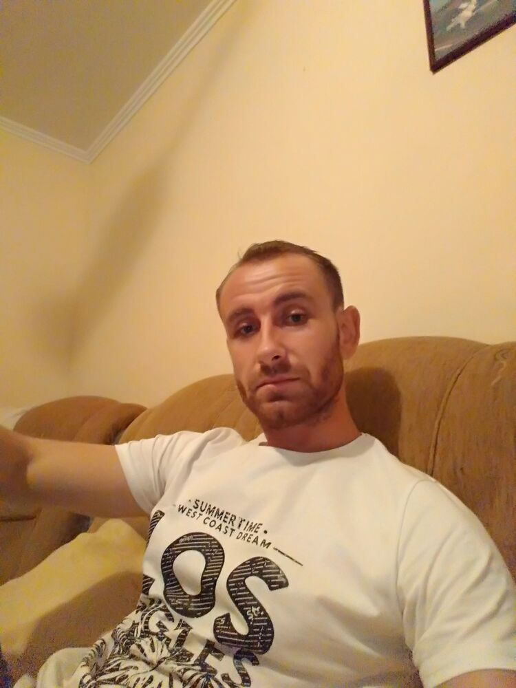 ,   Anatol, 36 ,   ,   , c 