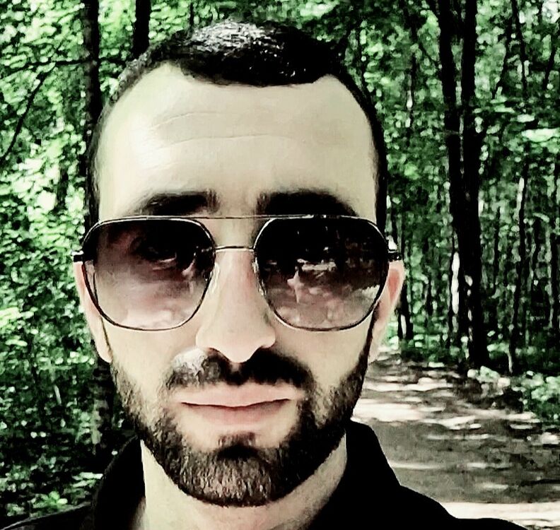  45819384  Artur, 27 ,    