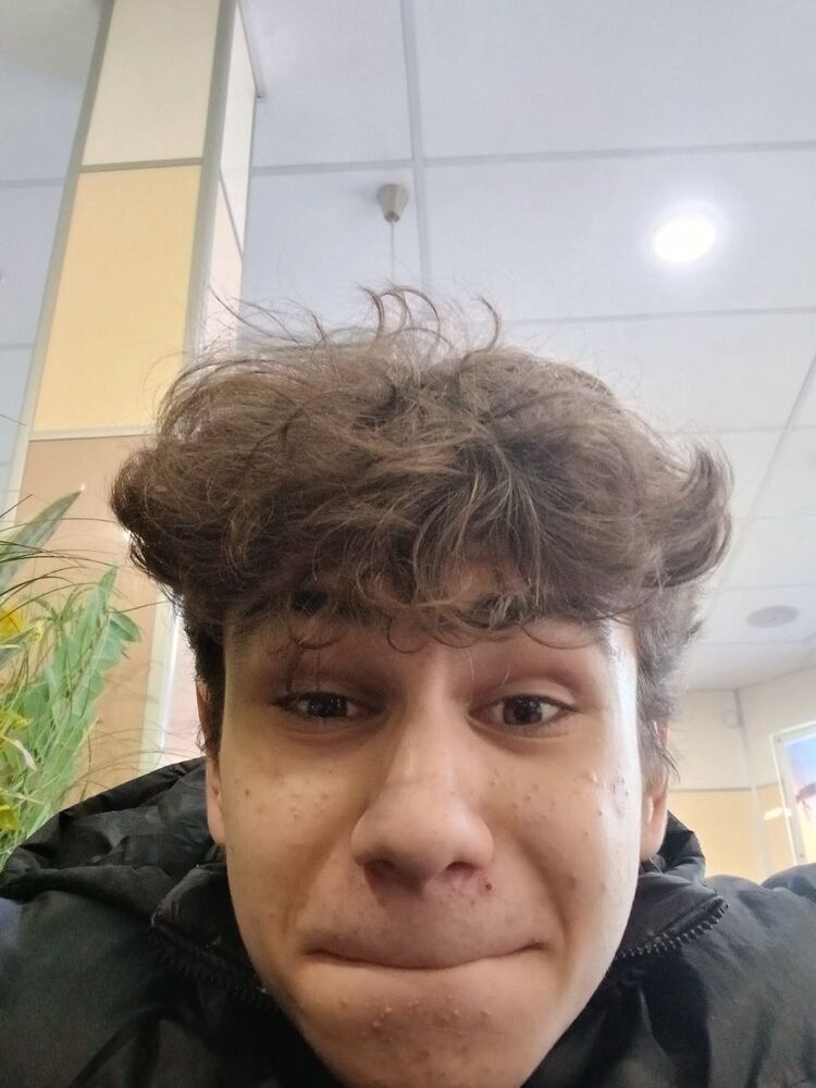  52243424  , 18 ,    -