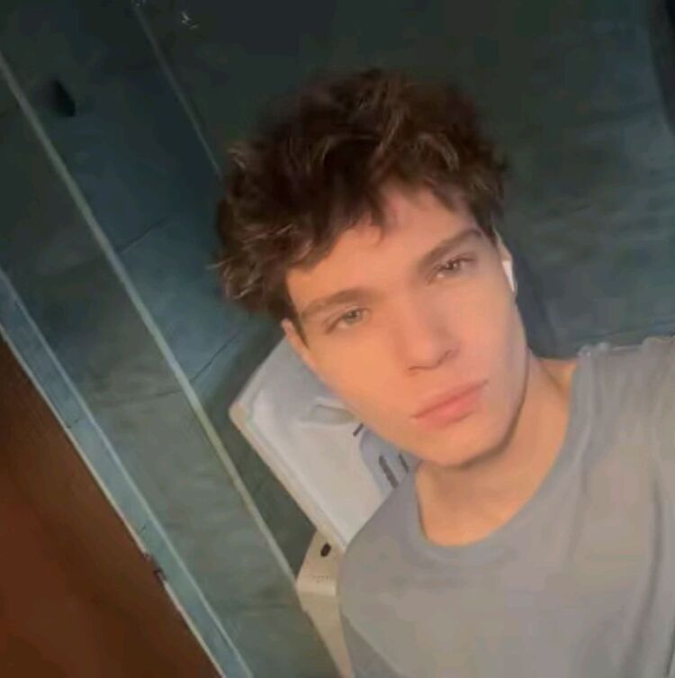 ���� 55883734 ����� �����, 18 ���, ���� ���������� � Nuernberg