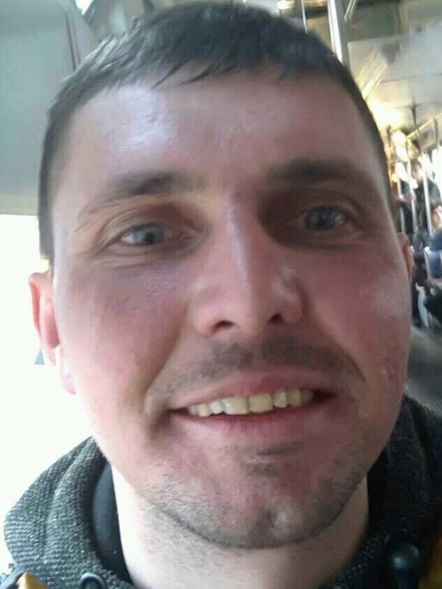  ,   Denis, 28 ,   ,   , c 