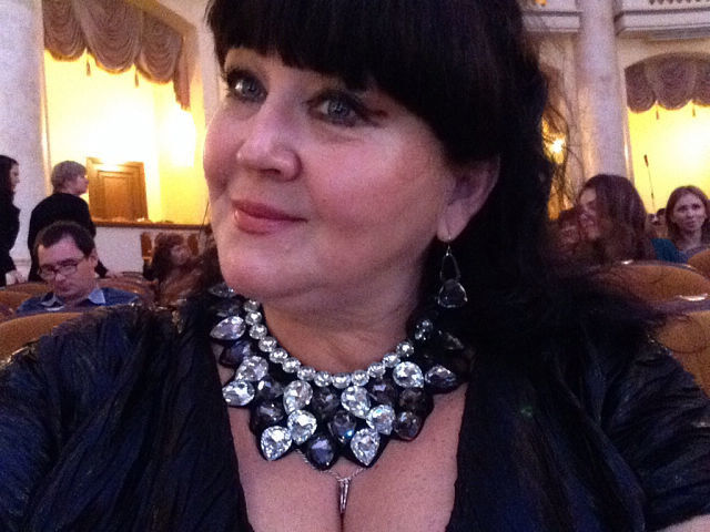  ,   Manana, 59 ,   ,   , c 