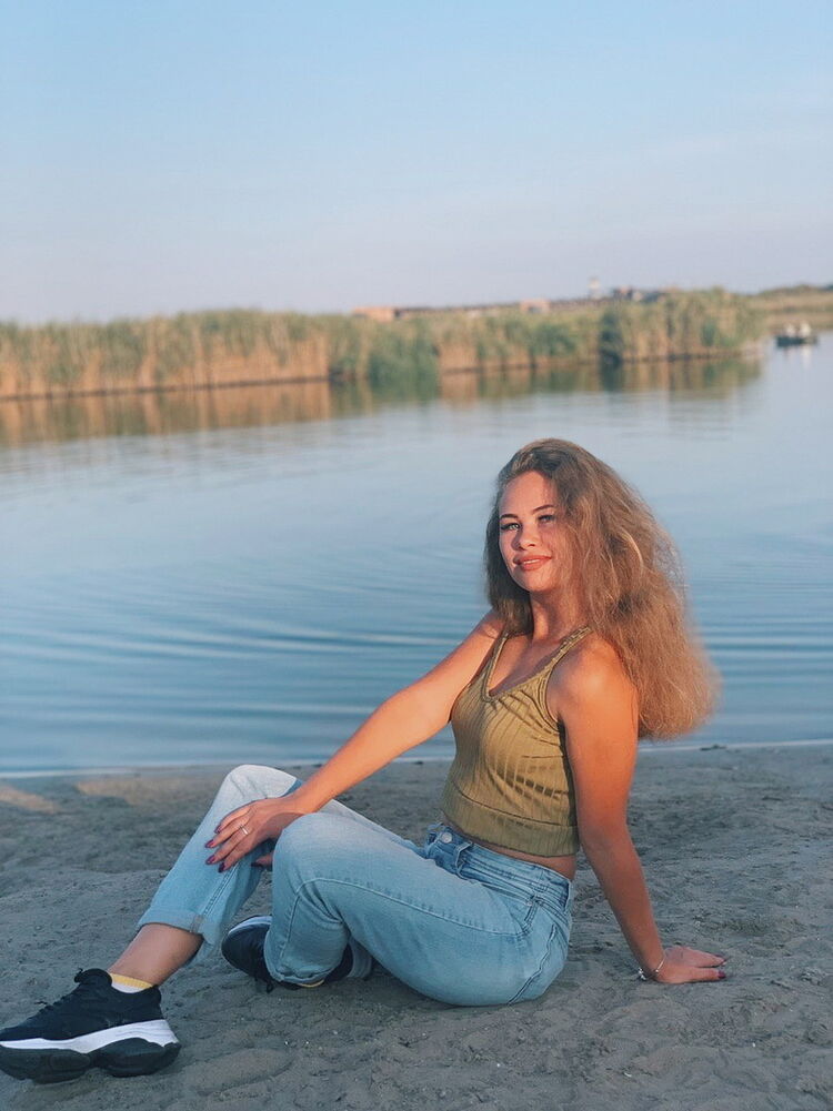  18039654  , 25 ,    