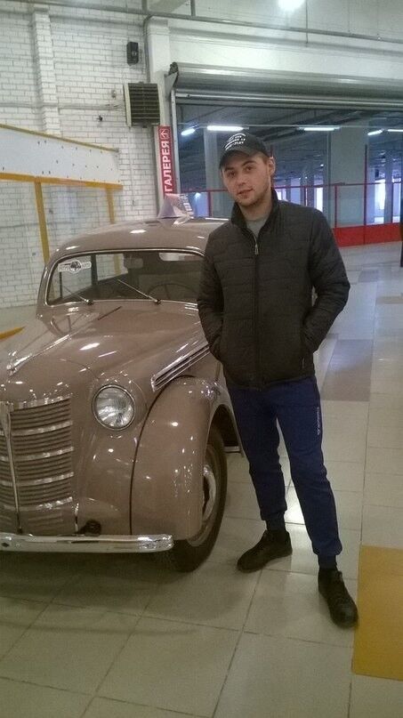  10803204  Pasha, 33 ,    