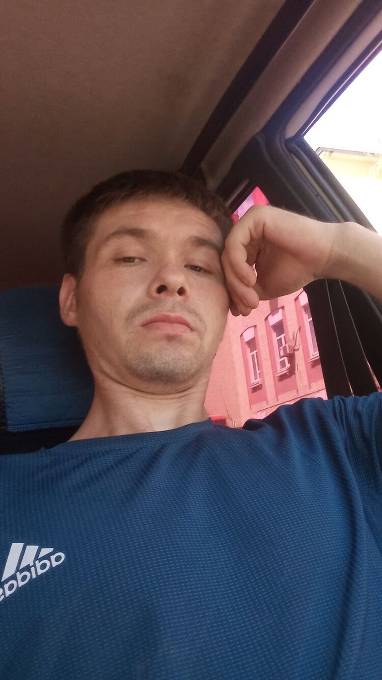  44026364  , 29 ,    