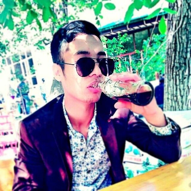  -,   , 33 ,   