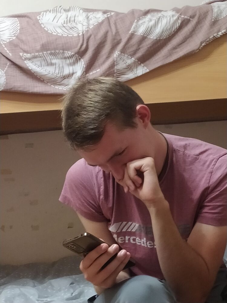  46445084  , 22 ,    