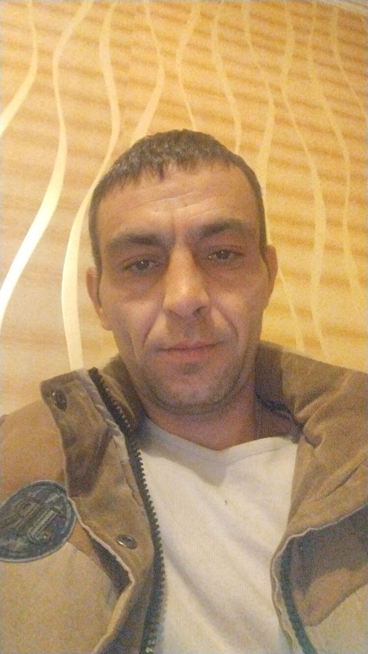  41814704  , 41 ,    