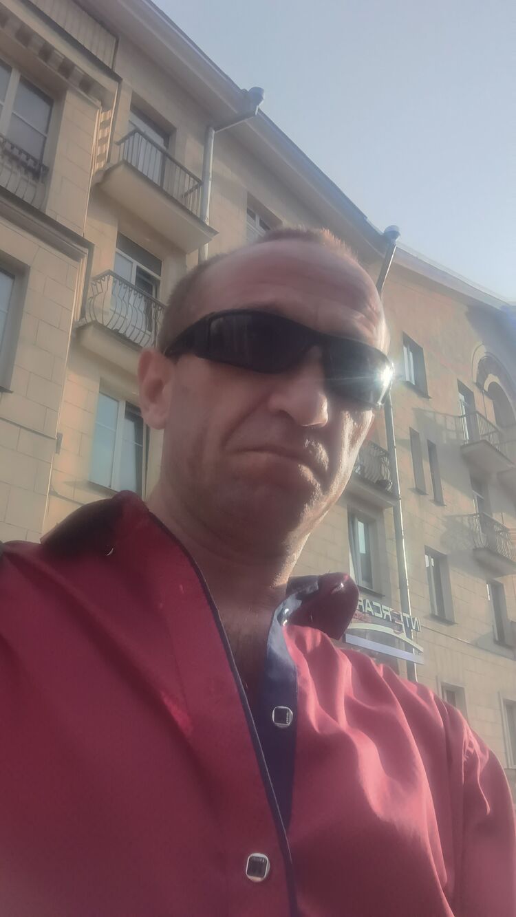  ,   Sergey, 40 ,   ,   