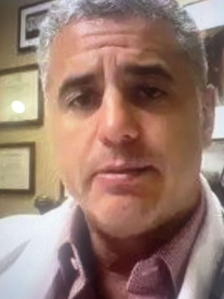  Sainte Marie,   Garth Davis, 49 ,   ,   