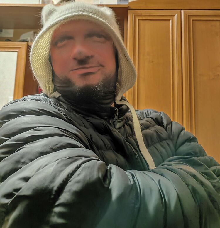 ���� 56246374 ������� Dj, 44 ����, ���� ���������� � ��������