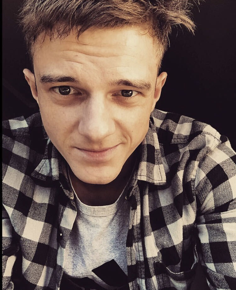  -,   , 28 ,   ,   