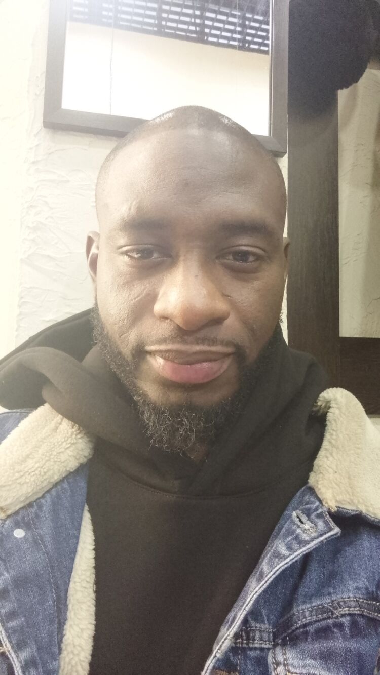  48032674  Jordy, 32 ,    