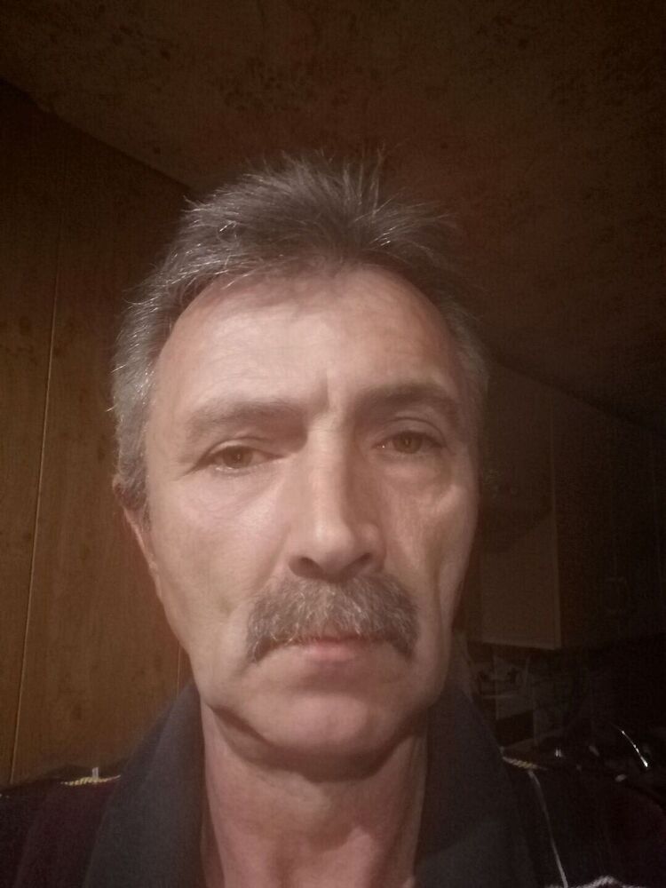  40241554  , 57 ,    