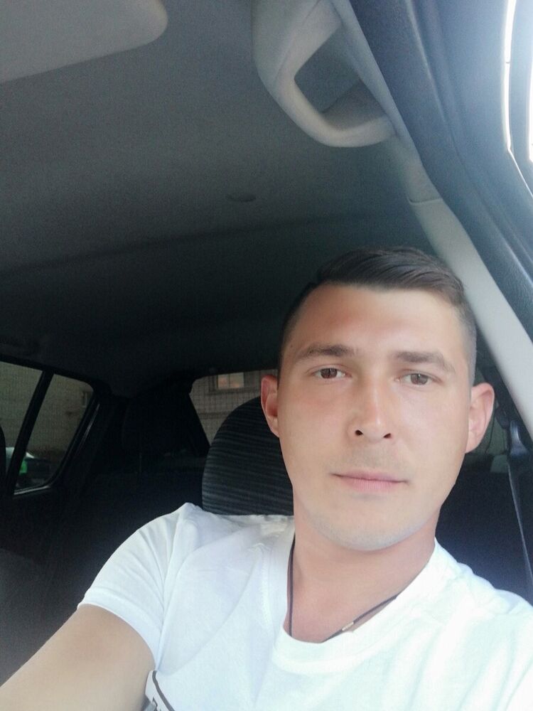  21189434  , 32 ,    