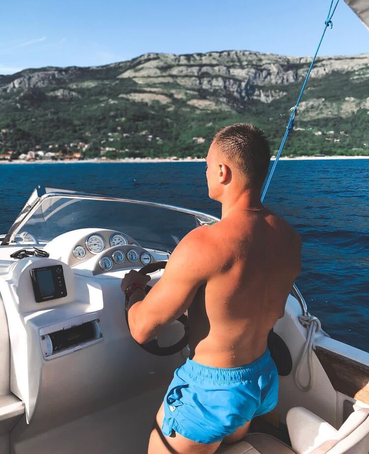 ���������� �������, ���� ������� ����, 39 ���, ������������ ��� c�������� ���������