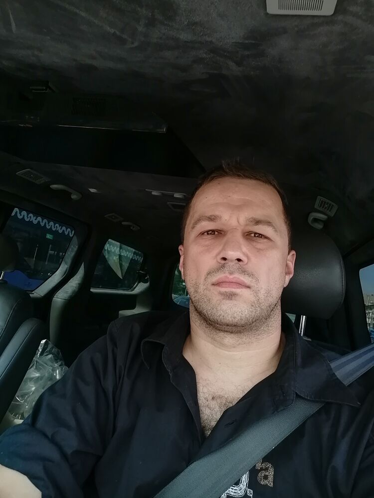  44413684  , 42 ,    