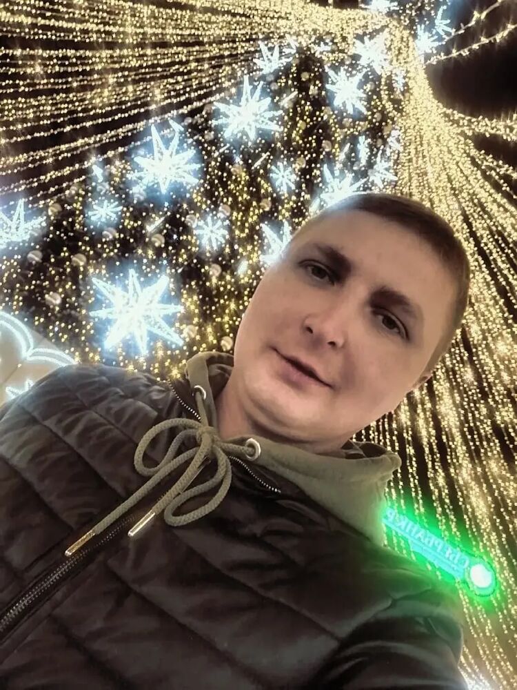  ,   Denis, 29 ,   ,   , c , 