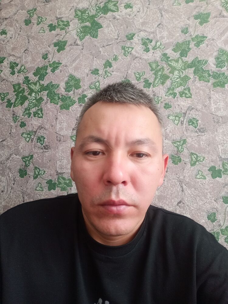  34593244  Naizabek, 33 ,    
