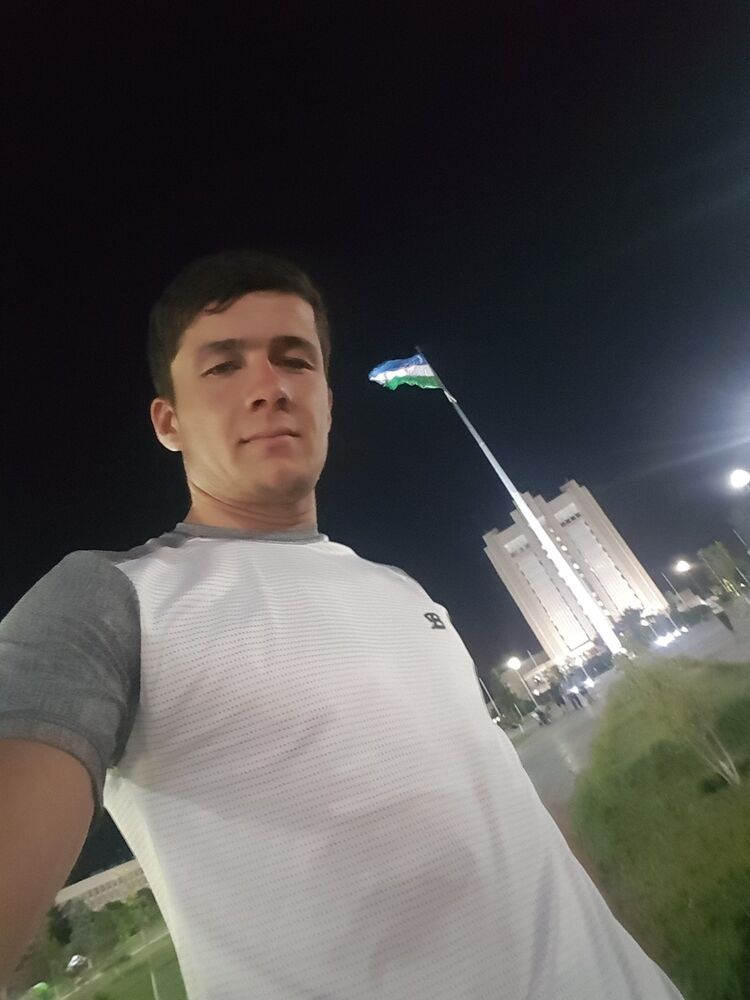  16865614  AZIKO, 29 ,    