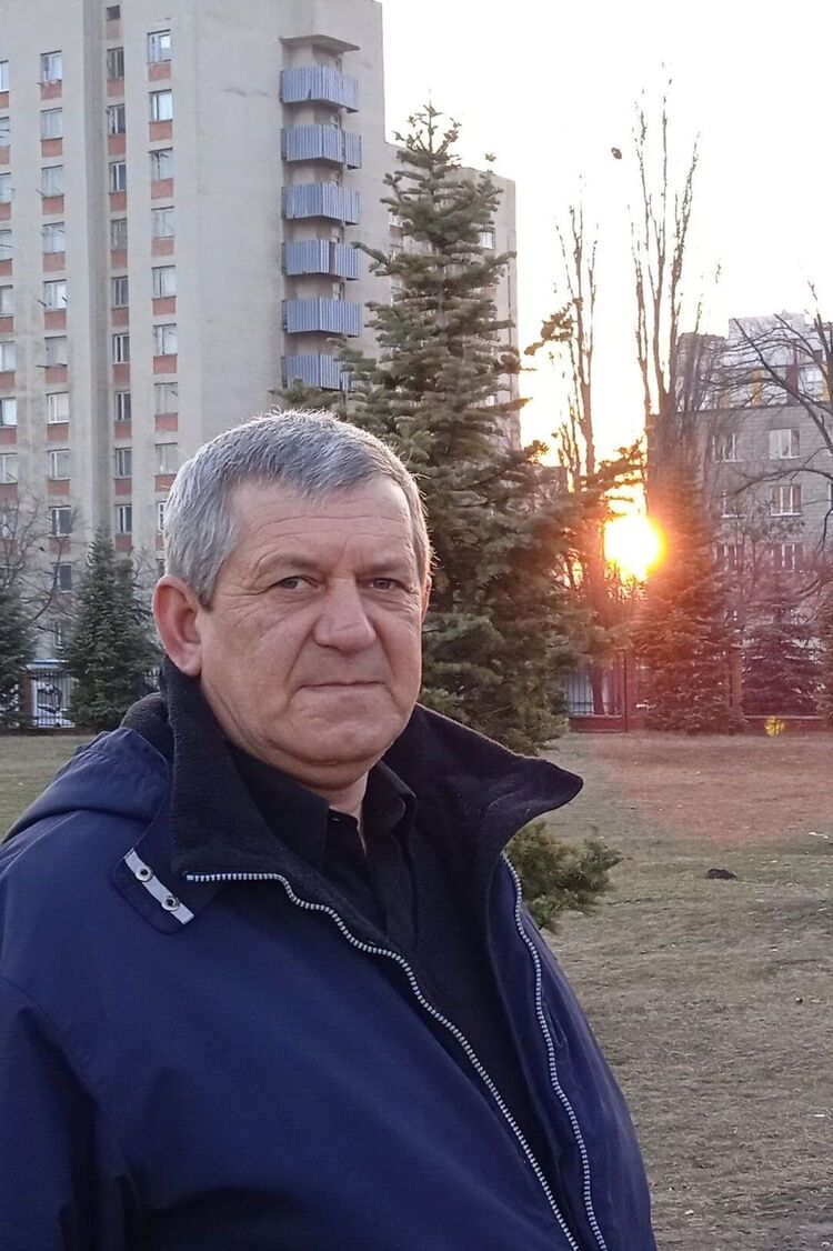  ,   Valeriu, 56 ,   ,   