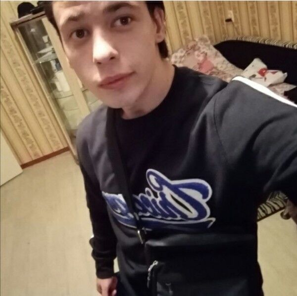  ,   Pavel, 28 ,   c 