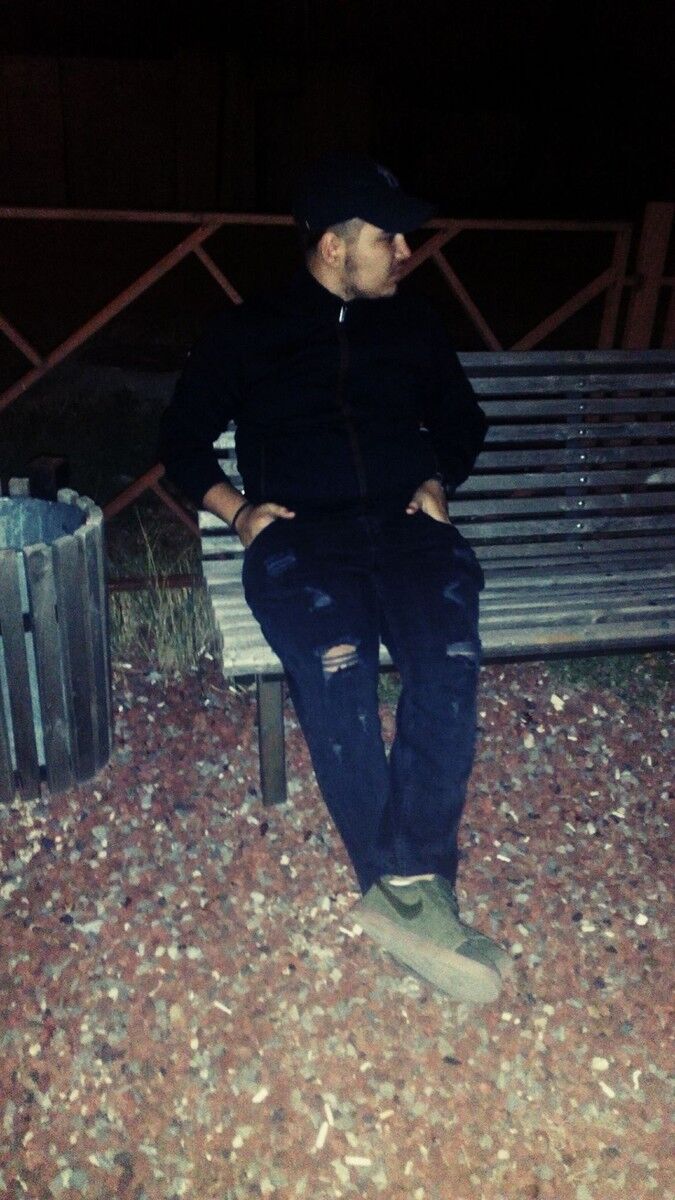  ,   Oto, 24 ,   