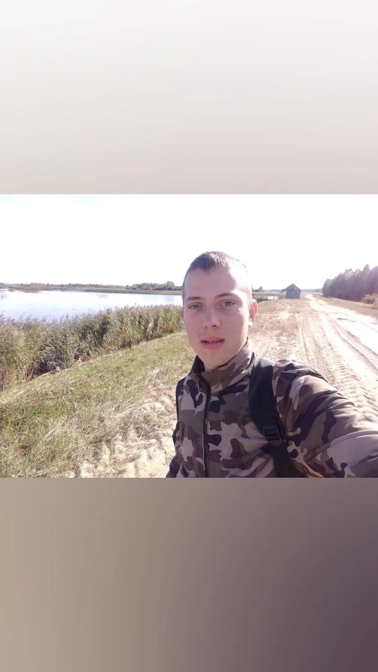  48330794  , 27 ,    