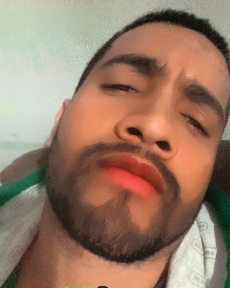  28627574  Giovanny, 25 ,    --