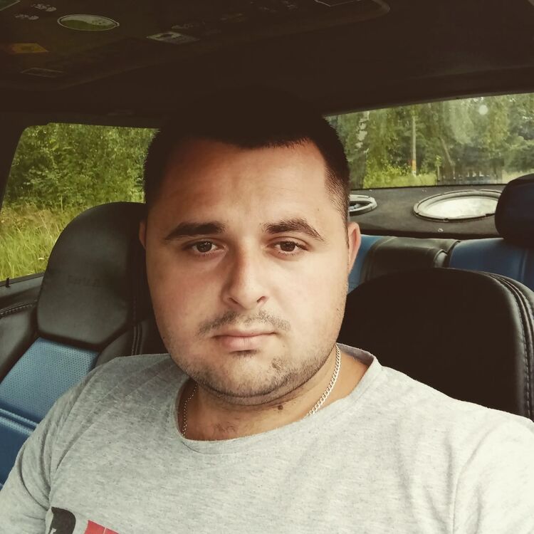  ,   Zhenya, 29 ,   ,   , c 