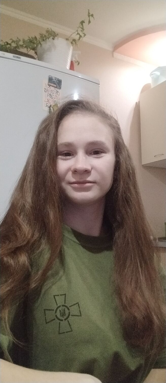  51241374  Vitalina, 24 ,    -