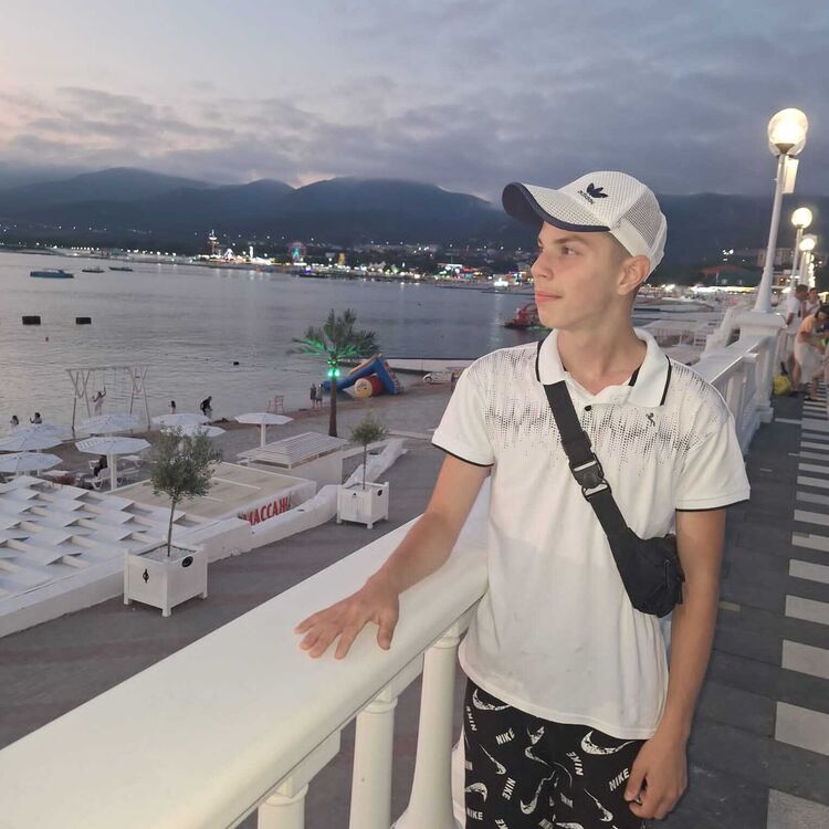 ���� 52633524 ����� GLANZYYY, 18 ���, ���� ���������� � ���������