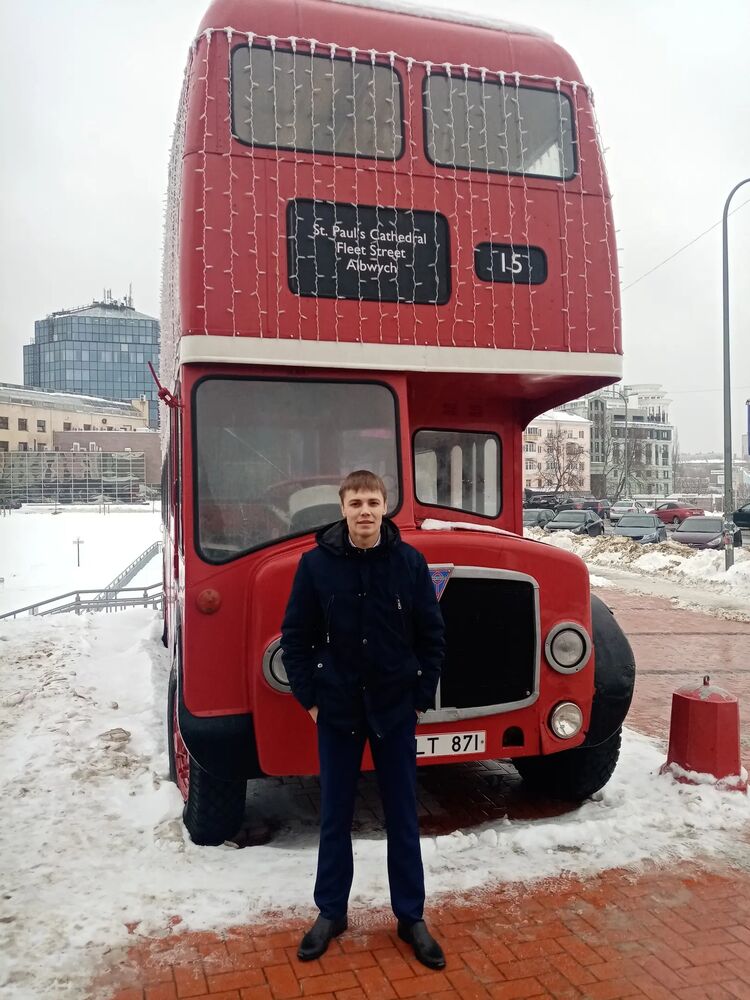  ,   Vladislav, 30 ,   ,   