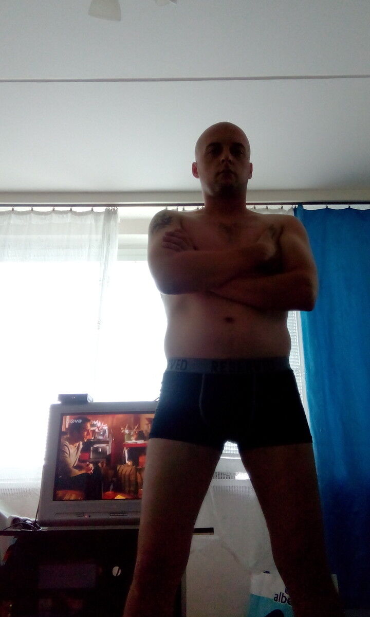  Praha,   , 39 ,   ,   , c 