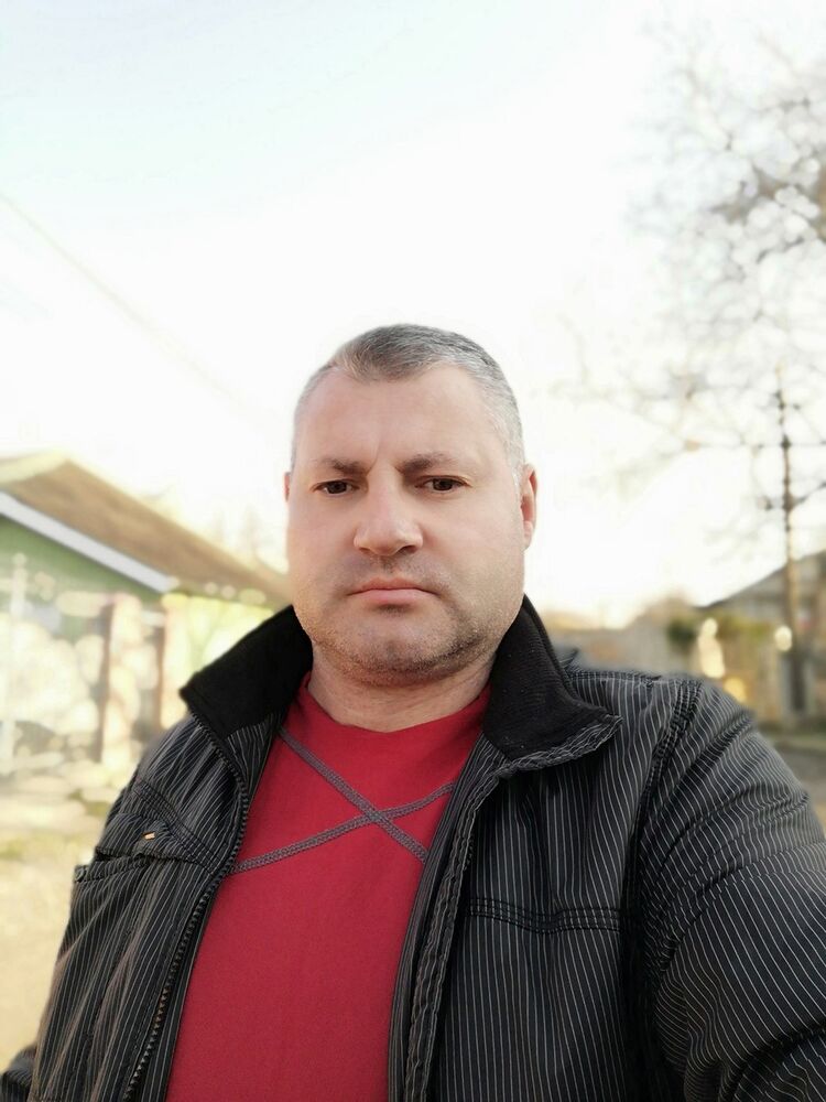  15522764  Igor, 46 ,    