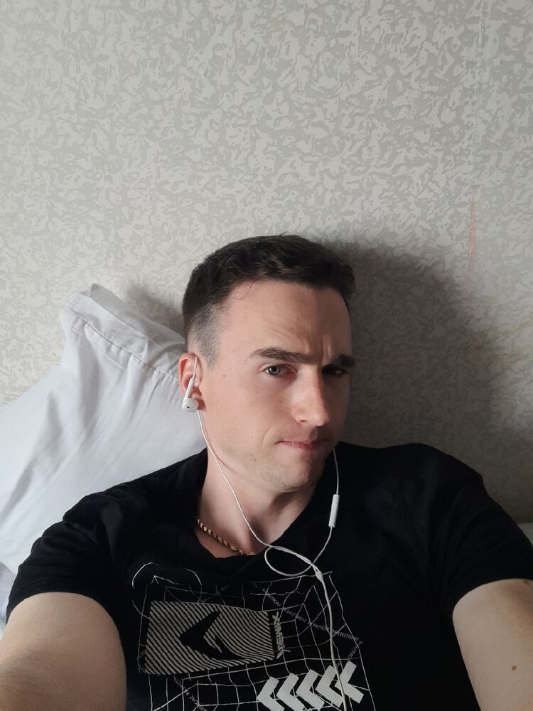  41253874  , 27 ,    
