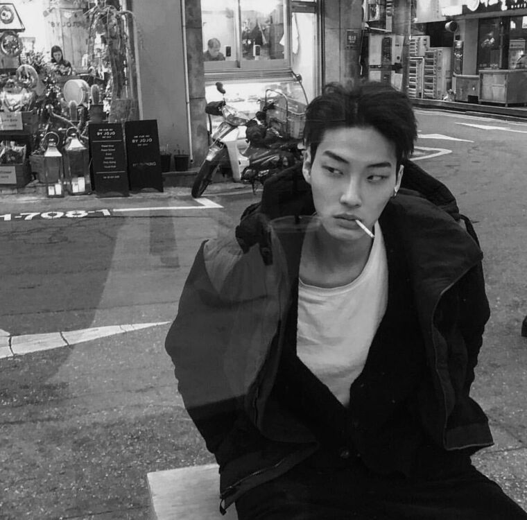 ���� 52498504 ����� Kim Yudjun, 18 ���, ���� ���������� � �����